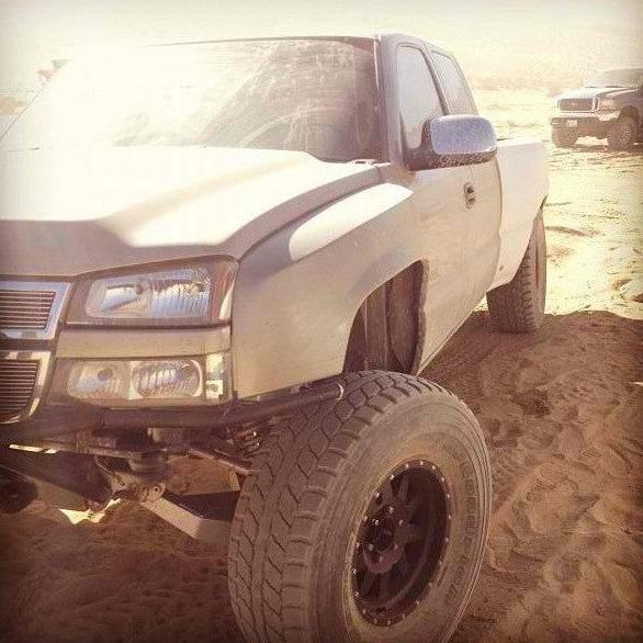 2003-2006 Chevrolet Silverado Fenders - Image 4