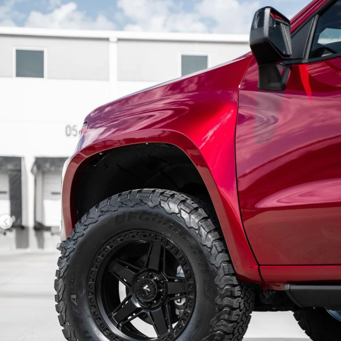 2019-2026 Chevrolet Silverado Fenders - Image 3